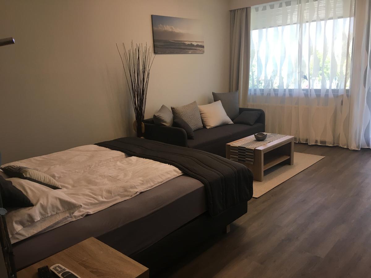 Calypso Lakeside Rooms & Lux Apartments Siófok Exteriér fotografie