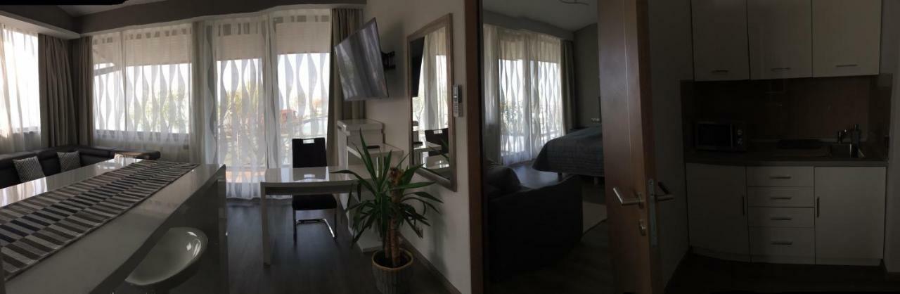 Calypso Lakeside Rooms & Lux Apartments Siófok Exteriér fotografie